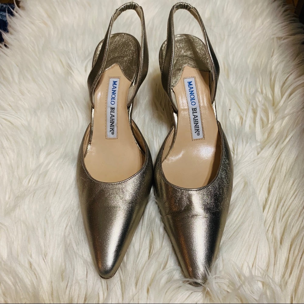 Manolo Blahnik gold metallic heels